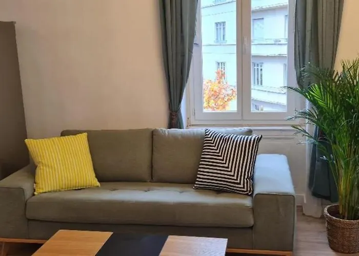 Appartement Deux Chambres - Garibaldi